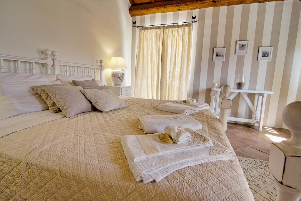 Domus Corallia-Luxury Rooms Porto Rotondo Rum bild